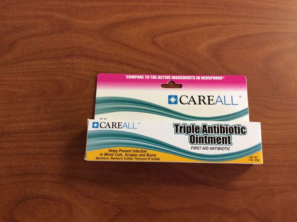 Picture of New World Triple Antibotic Ointment- 1oz